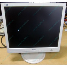 Монитор 17" TFT Philips 170S с битым пикселем в Пскове, белый (Псков)