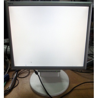 Монитор 17" TFT Nec MultiSync LCD175VXM+ бело-серебристый (Псков)